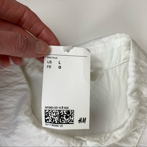 H&m Sleeveless White  Collared Blouse - Picture 6 of 9